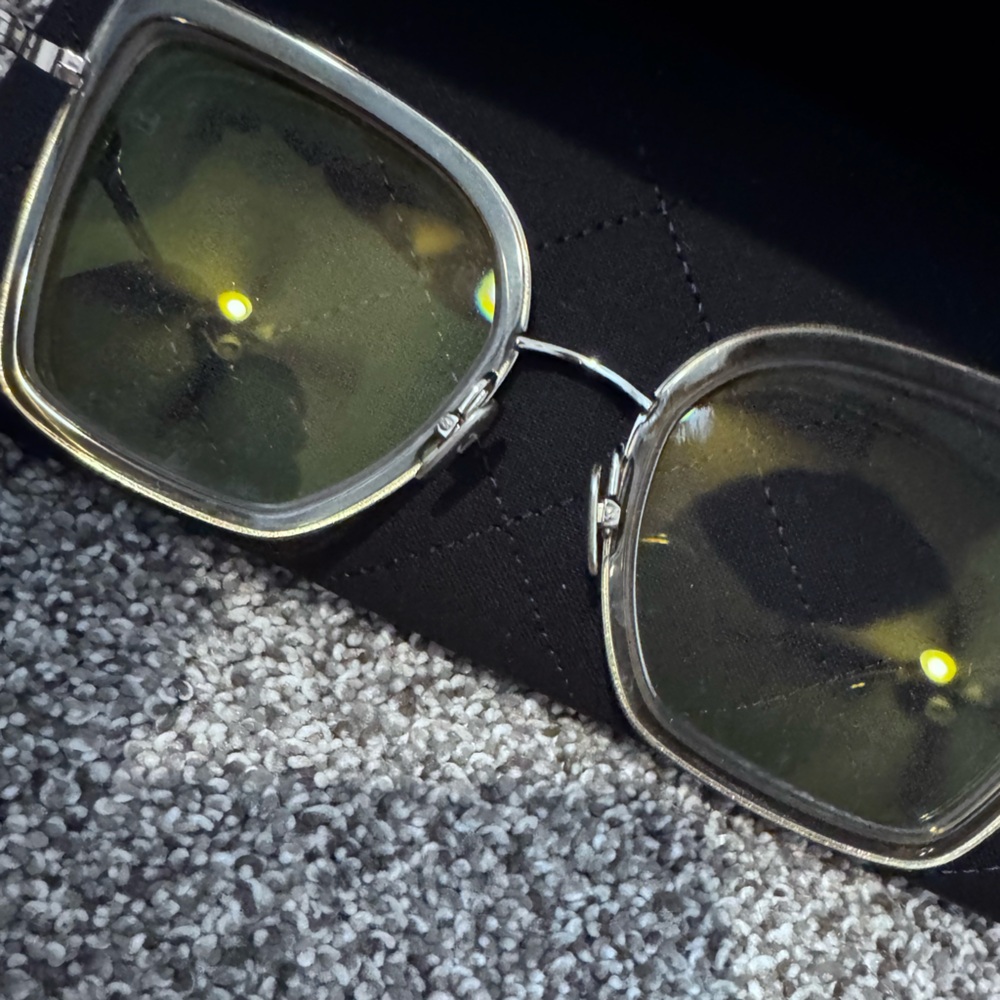 LIKE NEW๐CHANEL GLASSES W/CRISTAL LENSES - Picture 7 of 16